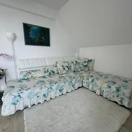 Luxury With A View Of The Bay Daire
